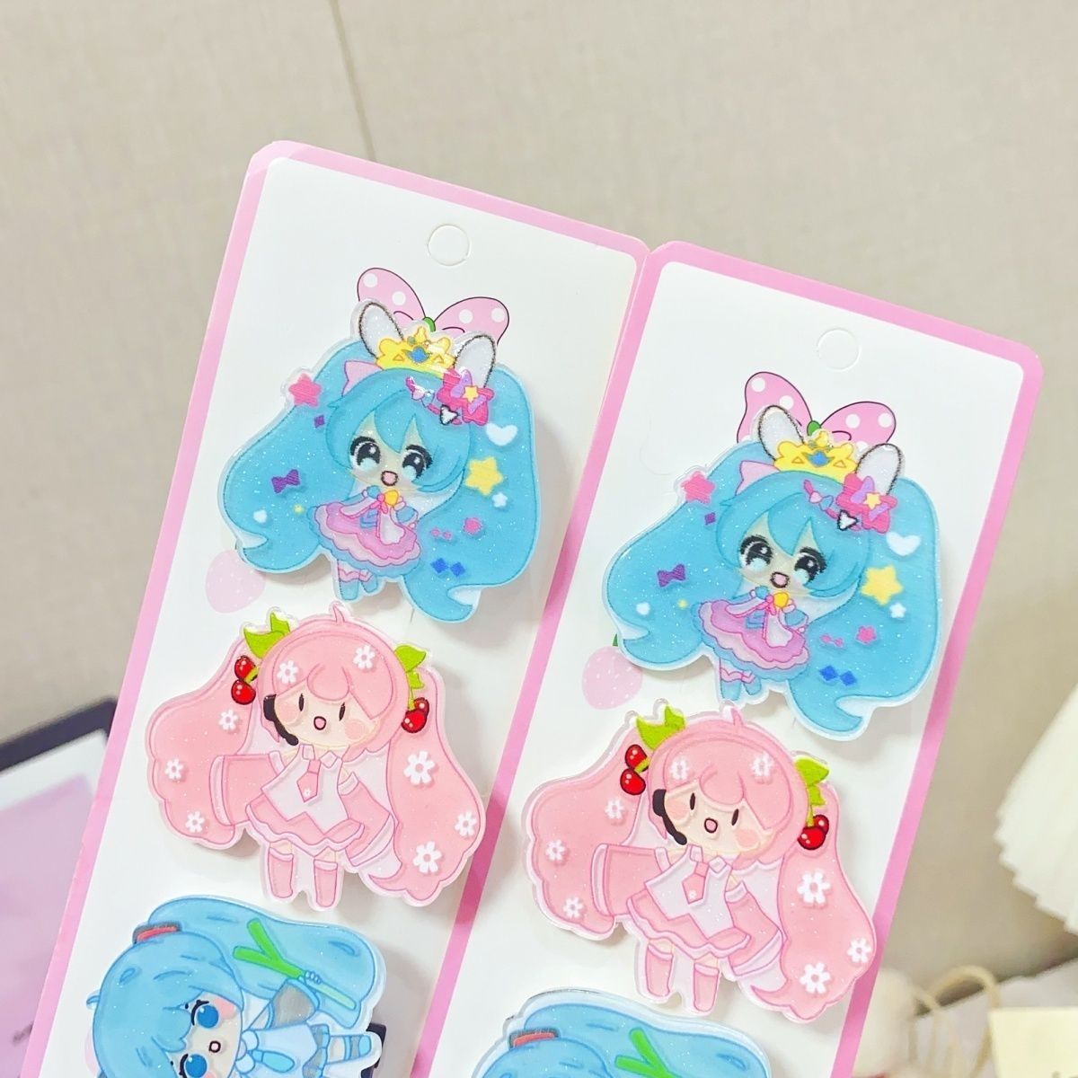 กิ๊บติดผมการ์ตูนฮัตสึเนะ มิกุ  - Cosplay Anime N บทวิจารณ์และราคา